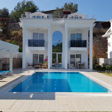 Usan 4 Bedroom Private In Hisaronu *